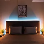 Luxurious Coastal Apartment