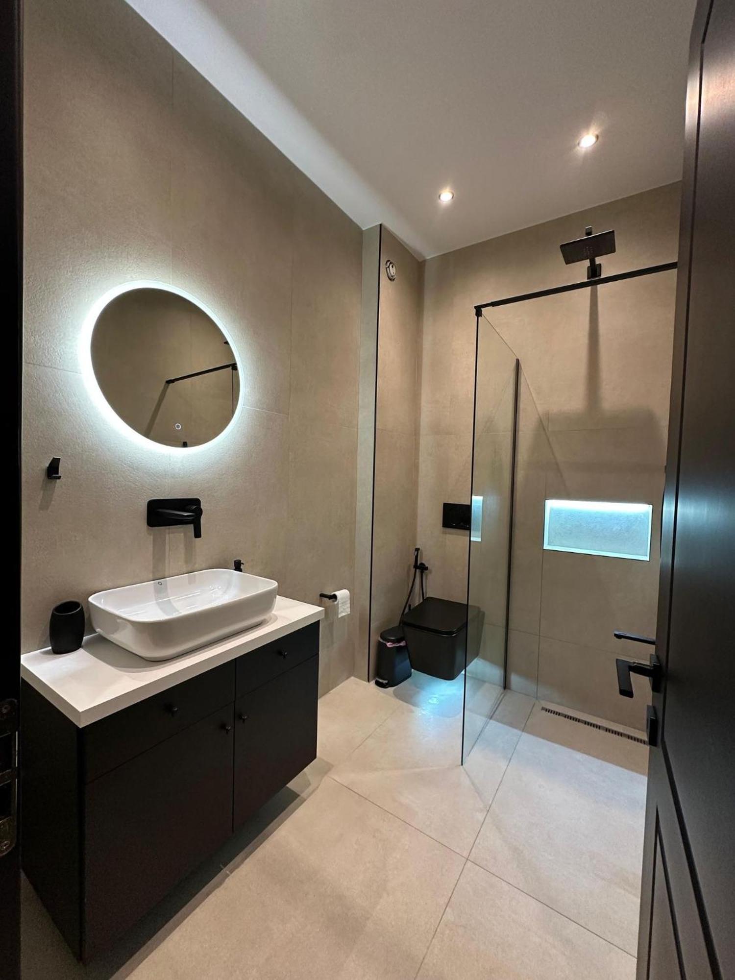 Luxurious Coastal
